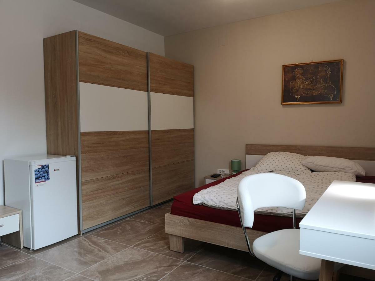 Homestay Free Park&Bikes Ljubljana Ngoại thất bức ảnh